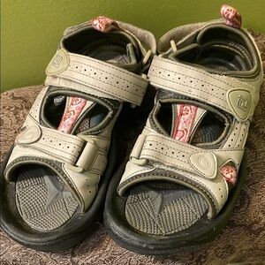 Foot Joy Women’s Spiked Golf Adjustable Sandals Grey Pink Size 6 Summer Vacation